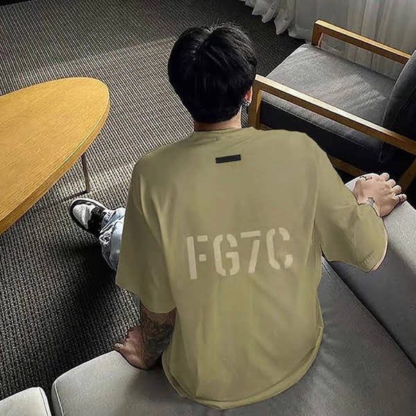 人気No1 フィアオブゴッド FG7Cロゴ 半袖 Tシャツ 偽物 fir69138